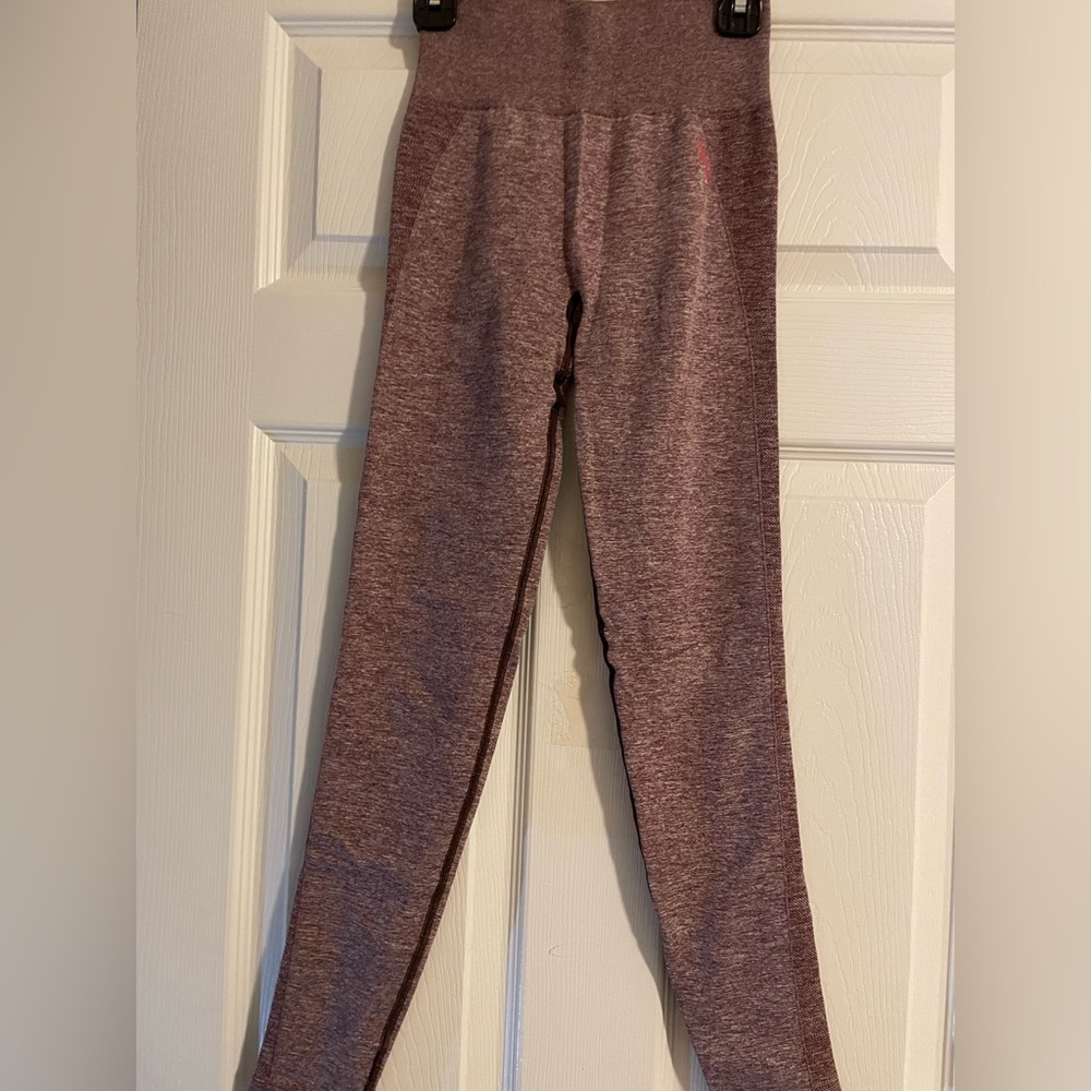 Gymshark leggings, marl berry, XS
